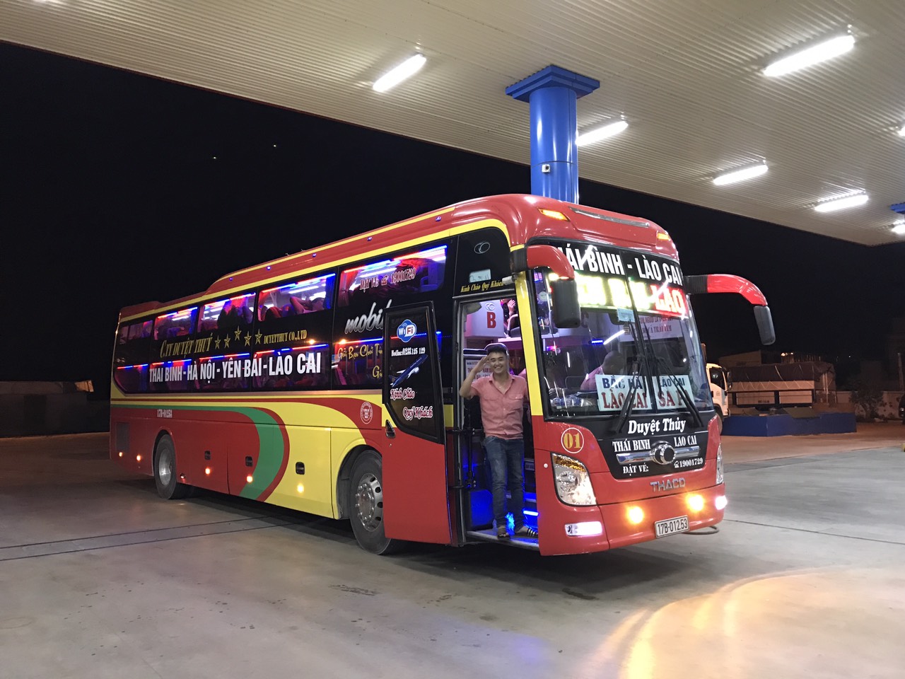 Nhà xe Duyệt Thủy
